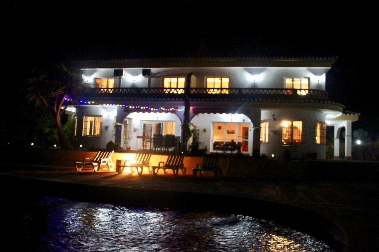 Casa Nuestro Sueno Bed & Breakfast Vinuela Bagian luar foto